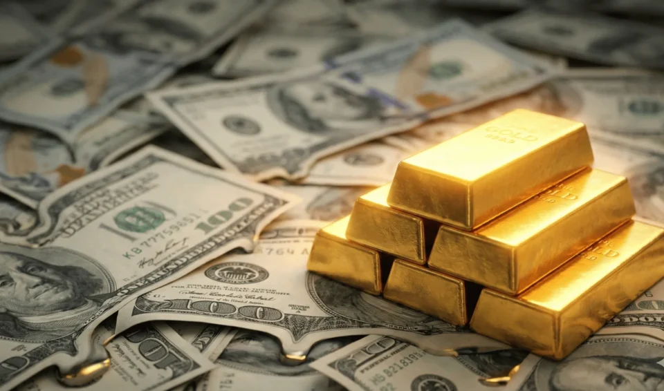 A Crisis of Confidence in Paper Money